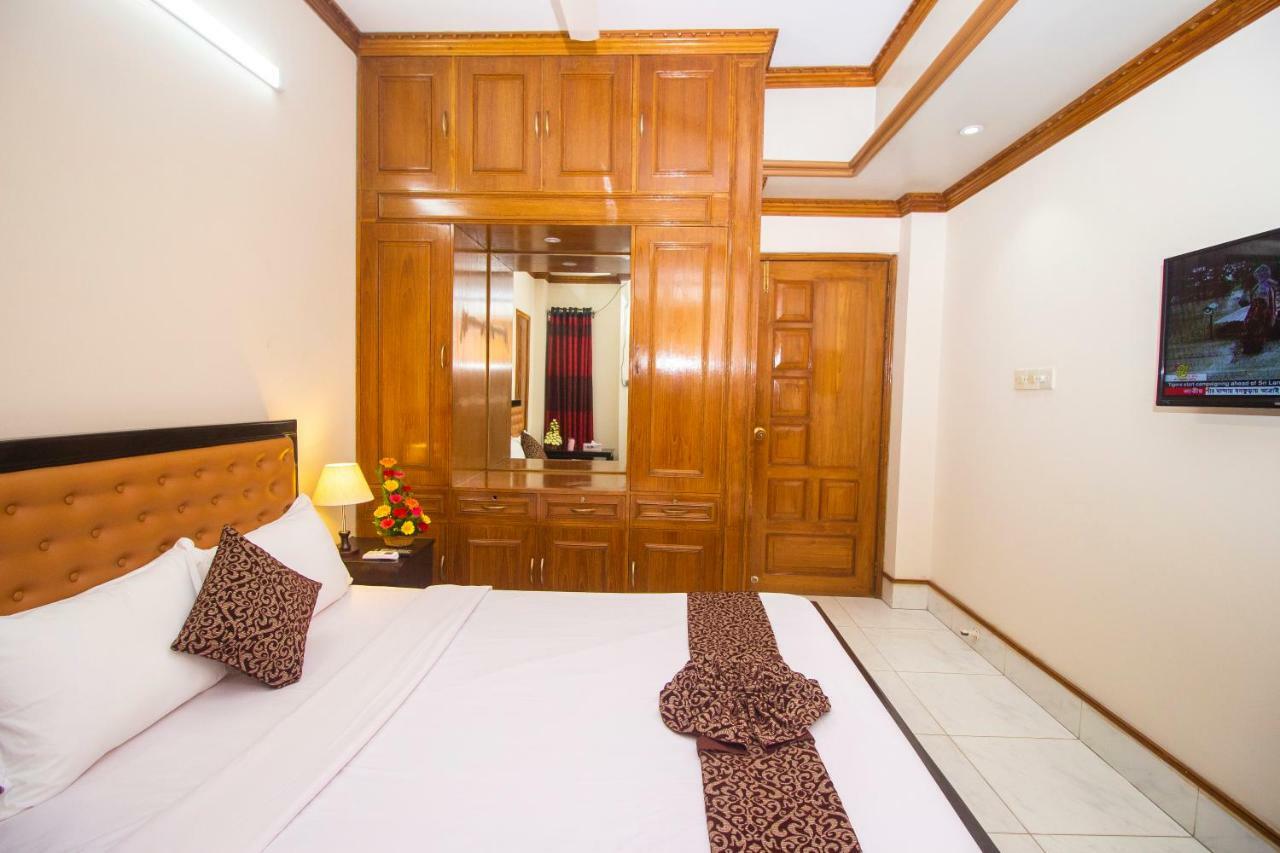 Hotel Suite Palace Dacca Exterior foto